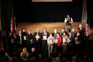 20 let UZTO Trebnje, foto Alenka Strazisar Lamovsek, podelili so zhavale sodelujocim zavodom in obcinam